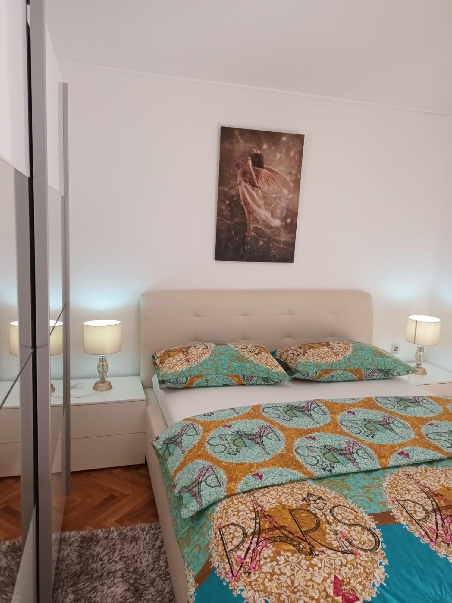 Studio Apartments Marica Brodarica  Eksteriør billede